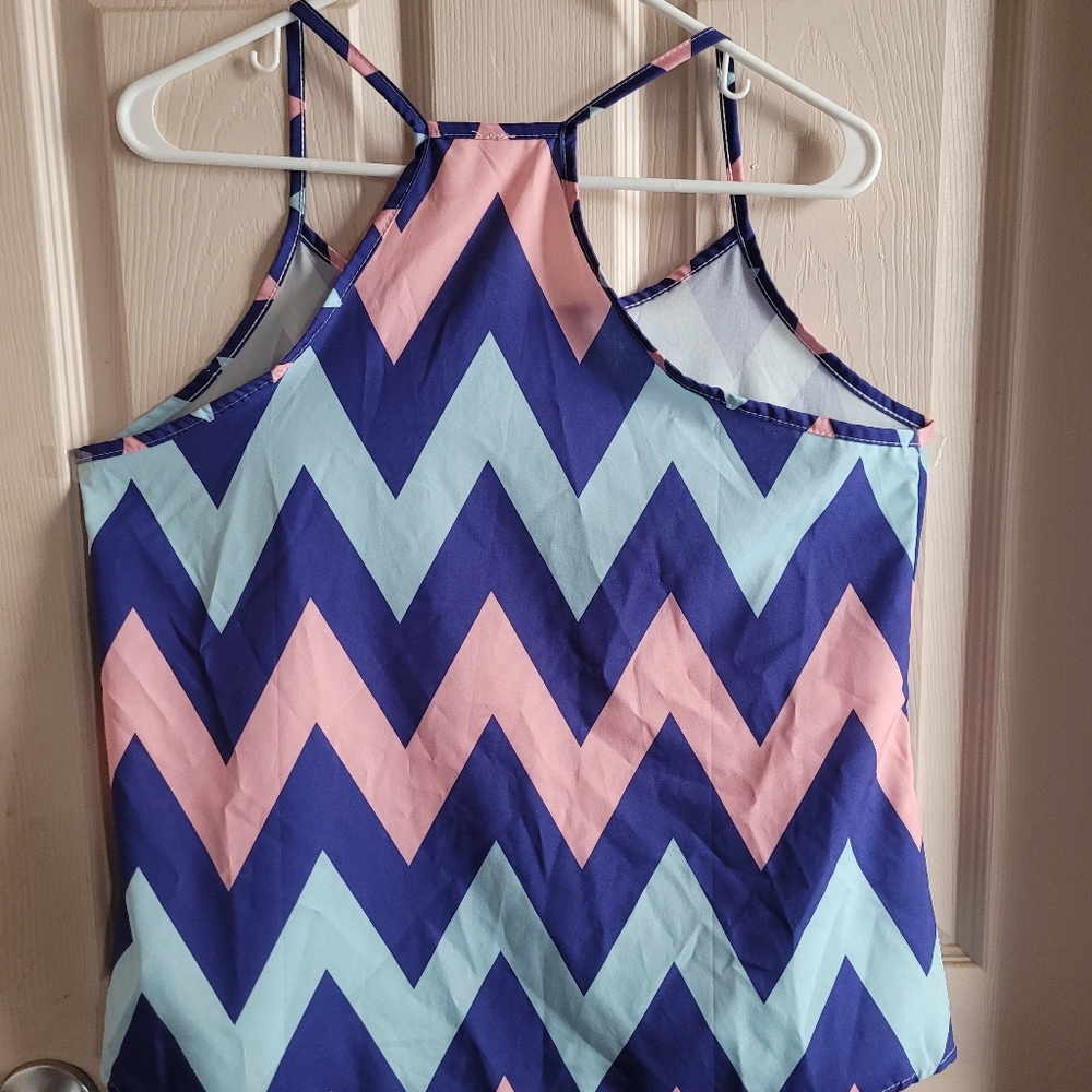 Junior's tank top